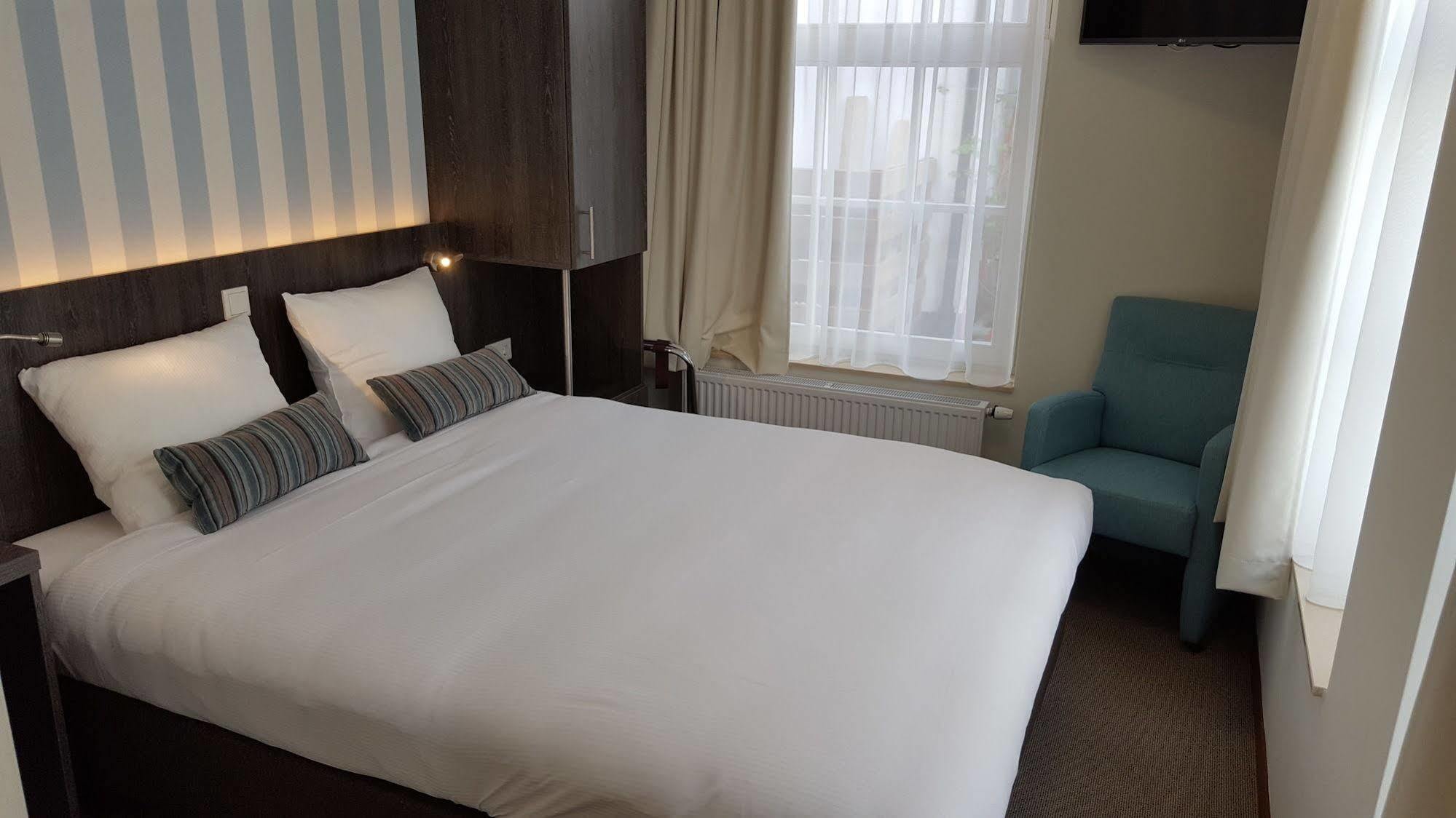 Het Hart Van Weesp Exterior photo